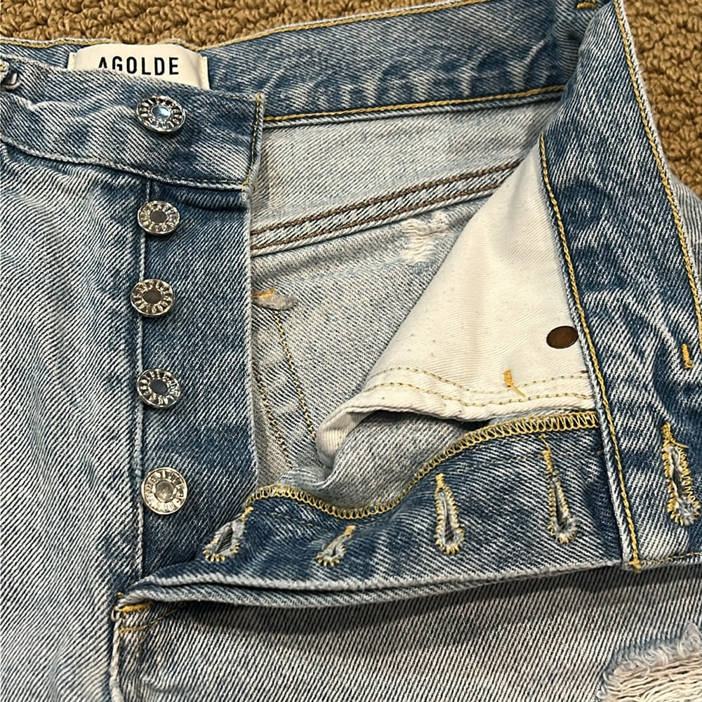 AGOLDE Women's Parker Vintage Distressed Denim Shorts size 25 Button Fly - Picture 6 of 14